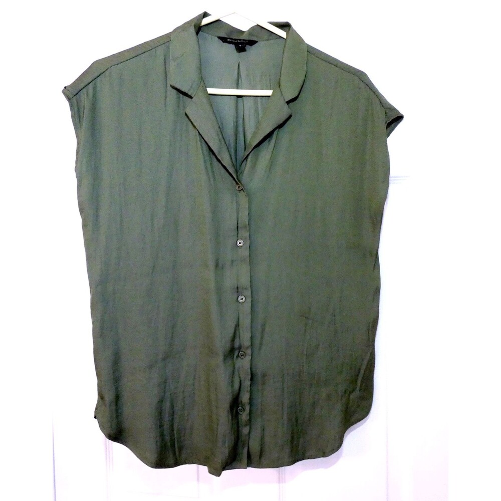 Banana Republic Olive Green Sleeveless Shell Top 100% Rayon Size S